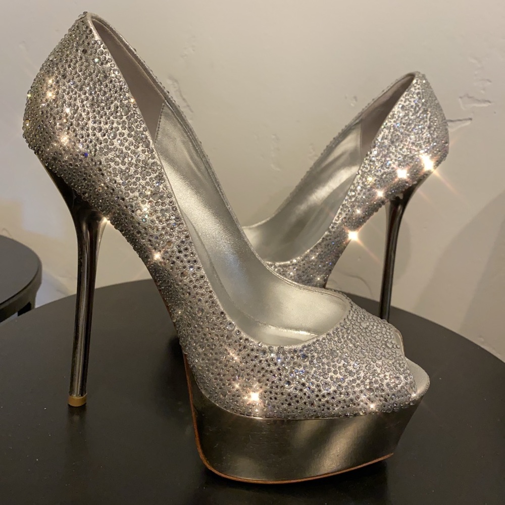 OOAK shoe. Adrienne Maloof for Charles Jourdan
